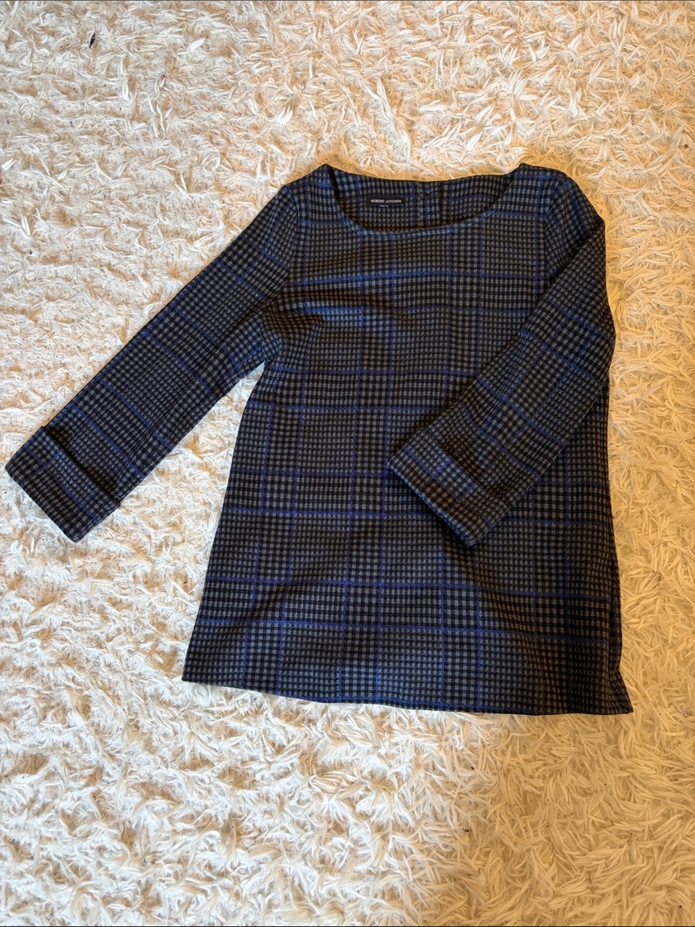 Plaid Three-Quarter Sleeve Tunic Top in Navy and Black